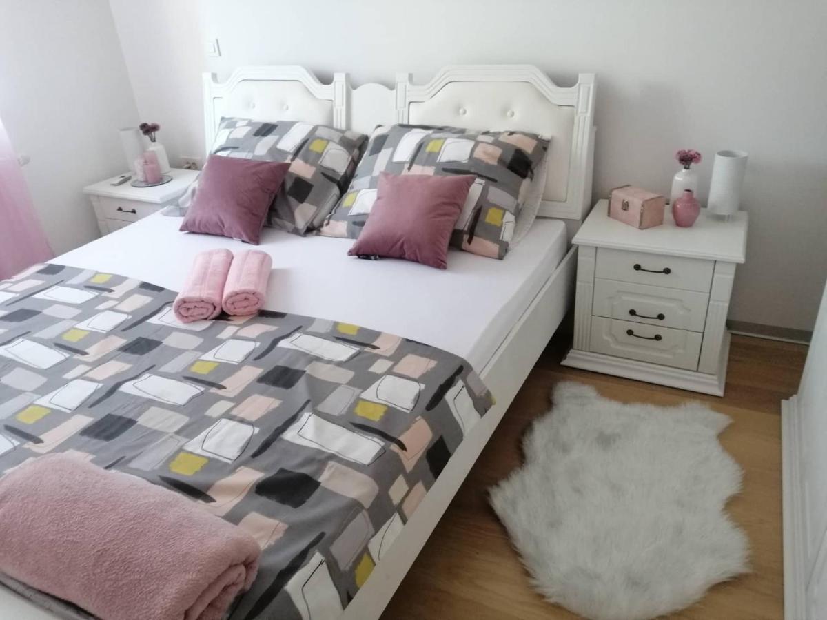 Apartman Natali*** Apartman Varasd Kültér fotó