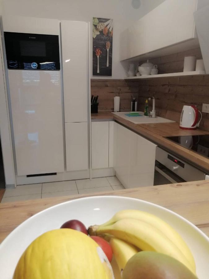 Apartman Natali*** Apartman Varasd Kültér fotó